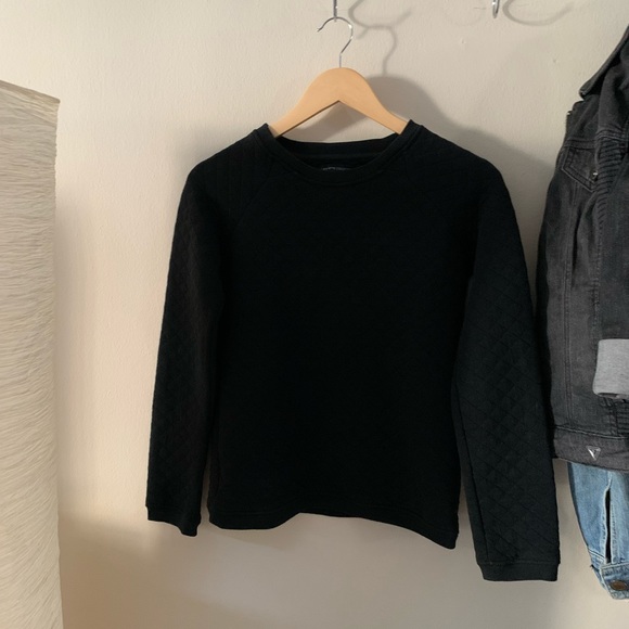 Lafayette Collection // Black Quilted Pullover - Picture 9 of 10